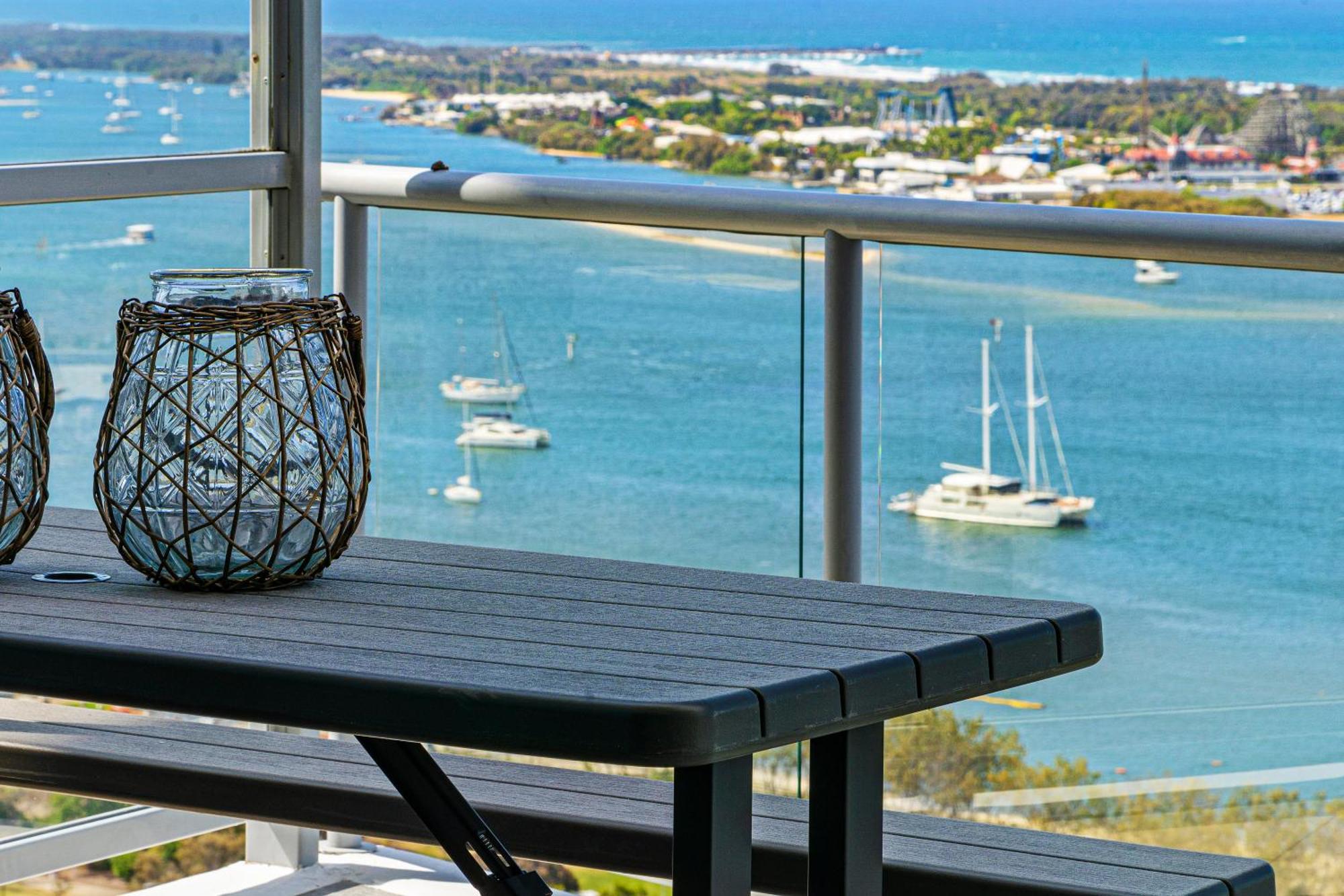 Brighton Shores Gold Coast Room photo