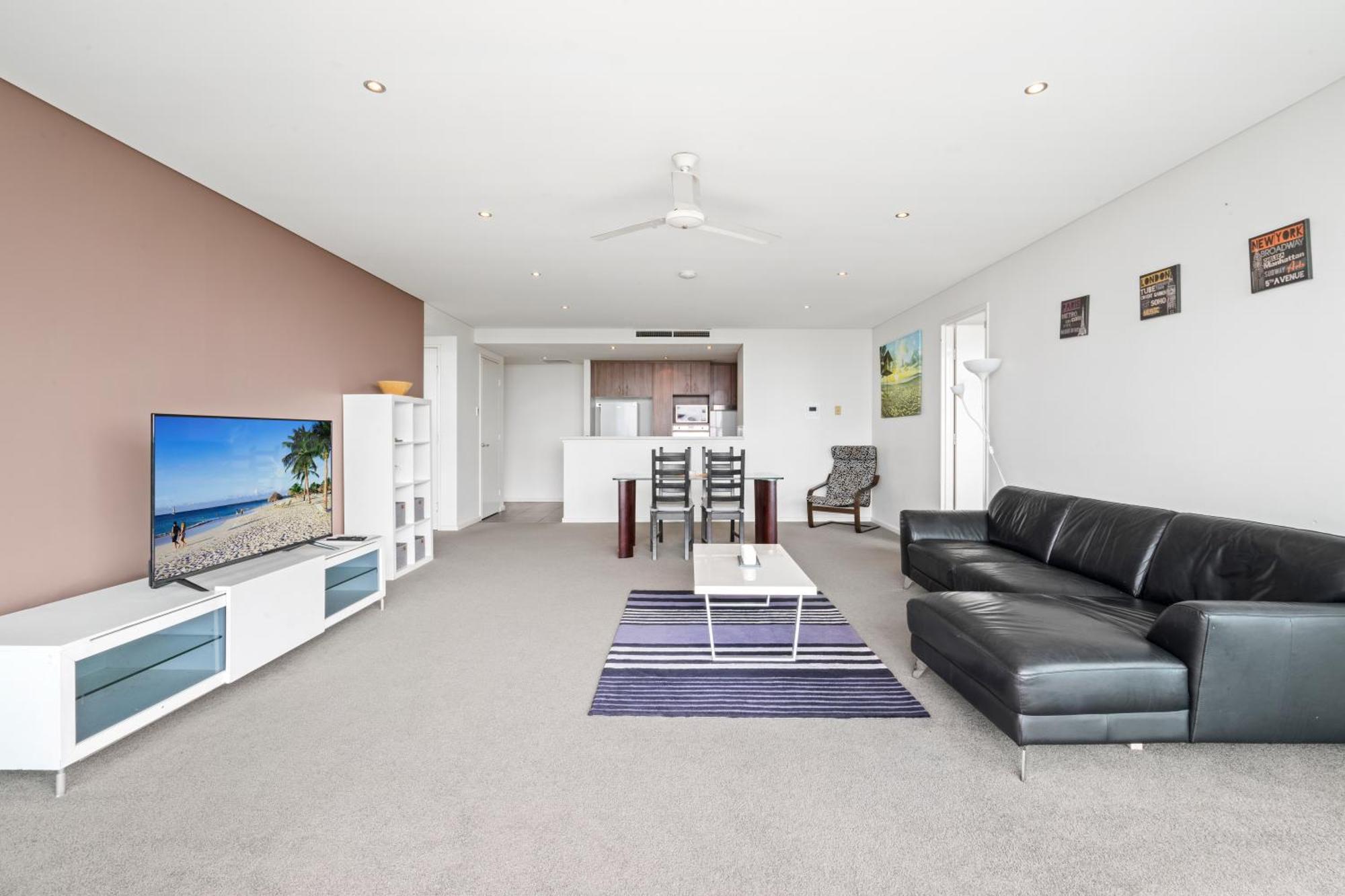 Brighton Shores Gold Coast Room photo